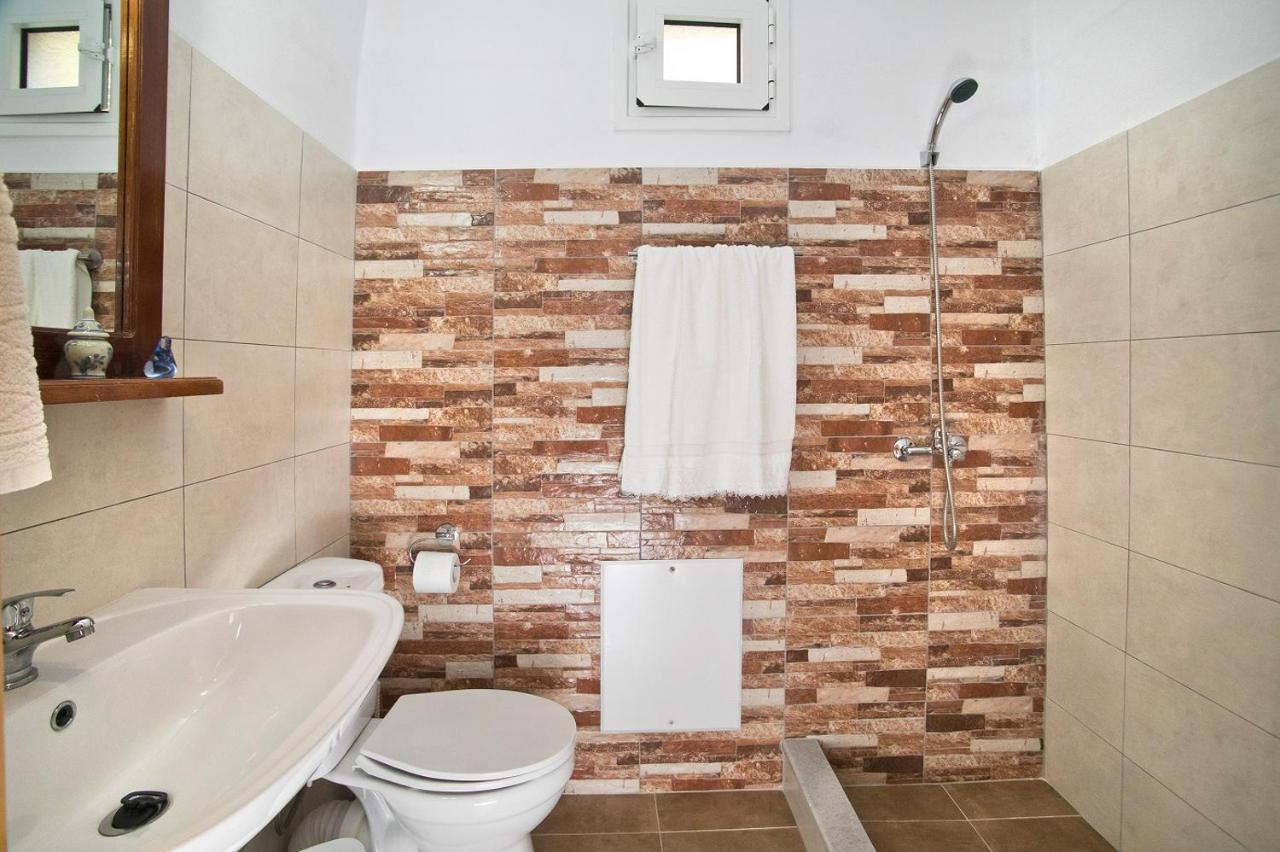 Petroula Apartments Emborios Dış mekan fotoğraf