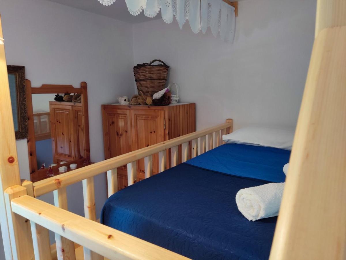 Petroula Apartments Emborios Dış mekan fotoğraf