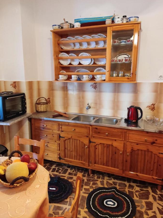 Petroula Apartments Emborios Dış mekan fotoğraf